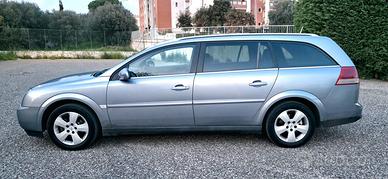 Full Optional Station Wagon