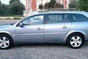 Full Optional Station Wagon