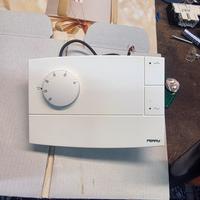 termostato meccanico perry 