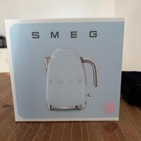 Smeg bollitore rosa