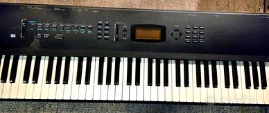 Tastiera korg x2