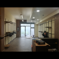 arredamento per negozio di abbigliamento