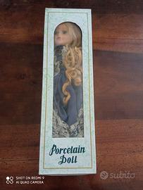 BAMBOLA PORCELAIN DOLL