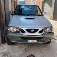 Nissan Terrano II