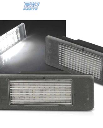 LUCI TARGA A LED NISSAN QASHQAI JUKE NAVARA MERCED