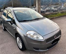 FIAT Grande Punto 1.3 MTJ 5 PORTE NEOPATENTATI