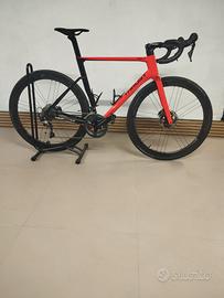 Bici da corsa in carbonio freni a disco
