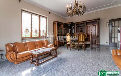 VILLA CON GIARDINO