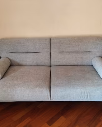 Divano moderno 3 posti, grigio (2023)