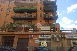4 LOCALI A PALERMO
