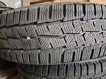 4 gomme termiche con cerchi in ferro (originali)