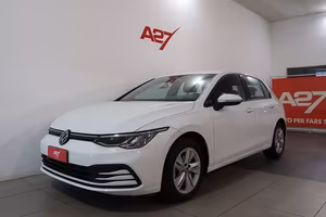 Volkswagen Golf 1.5 etsi evo Life 130cv dsg #...