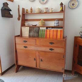 Credenza e piattaia legno