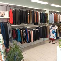 ESPOSITORI ARREDO NEGOZIO