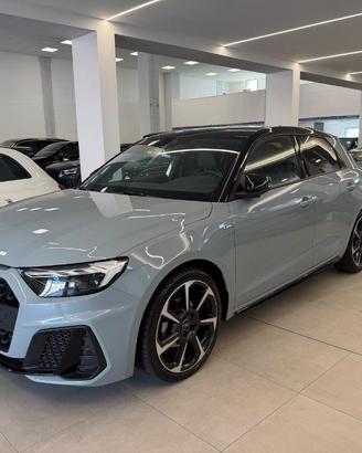 AUDI A1 SPB 35 TFSI S tronic Identity Black