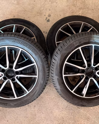 Set Gomme e Cerchi MAK 16* per Mercedes-Benz CLA