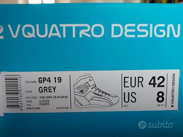 Scarpe da moto in confezione originale