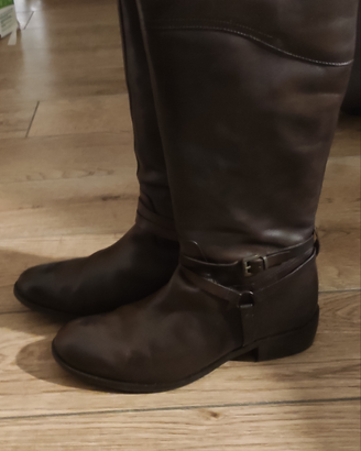 Stivale testa di moro tg 40