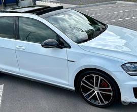 Wolkswagen golf vii 2.0 gtd 184cv plus iper full