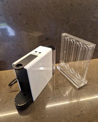 Macchina caffè Nespresso Essenza Mini