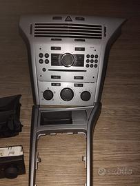 Console  centrale per opel astra h