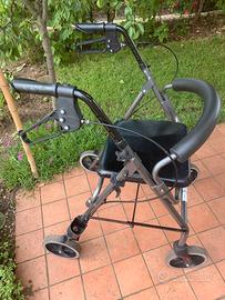 Deambulatore(rollator)