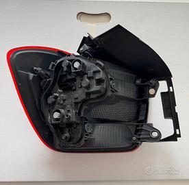Faro Posteriore DX BMW F20 - 2014