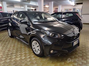 TOYOTA Yaris 1.5 Hybrid 5 porte Business