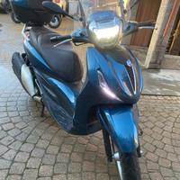 Piaggio Beverly 400