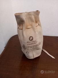 Custodia in pelle per Rum Pampero