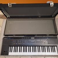 Tastiera Roland E20