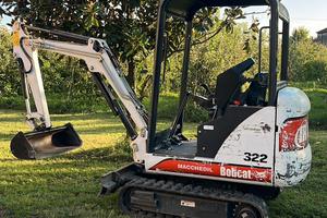 Bobcat 322 carro allargabile