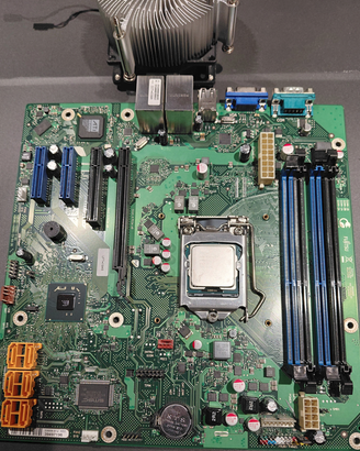 Fujitsu D3009-B12 GS3 Motherboard + CPU e RAM