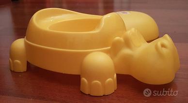 2 vasini + piattini e cucchiaini per la pappa