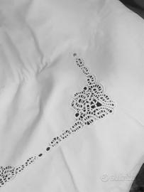 lenzuola in pizzo di Cantù mai usato degli anni 60