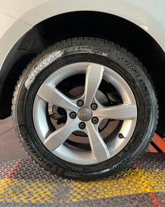 Cerchio e gomme Audi A1