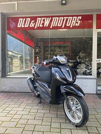 Piaggio Beverly 310