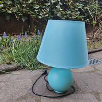 Lampada da comodino verde acqua