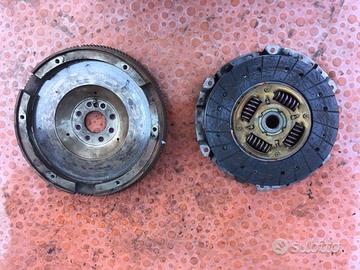 Volano frizione Ssangyong Rexton 2003 2900cc TD