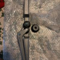 Attrezzo bordo scudo vespa