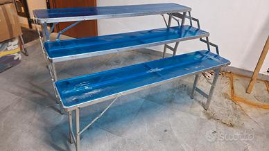 Tavolo estensibile su tre piani per Mercatino