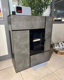 Stufa a pellet Feel Airmatic 12 UP M1 Core – MCZ