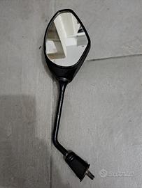 specchietto scooter 
