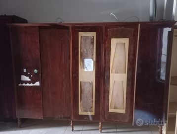 Armadio 5 ante del secolo scorso