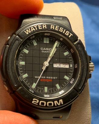 Orologio Casio 328 MQD 200 M