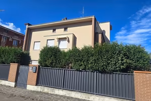 Appartamento di 94 m² con 3 locali e box auto a Ma