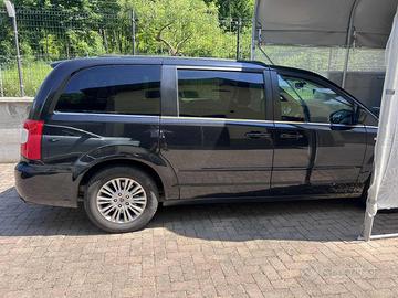 Lancia Voyager 7 posti