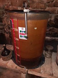 recipienti di varie misure 