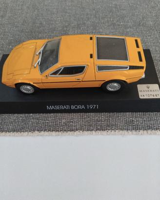 Maserati  Bora
