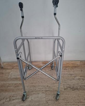 Deambulatore ascellare